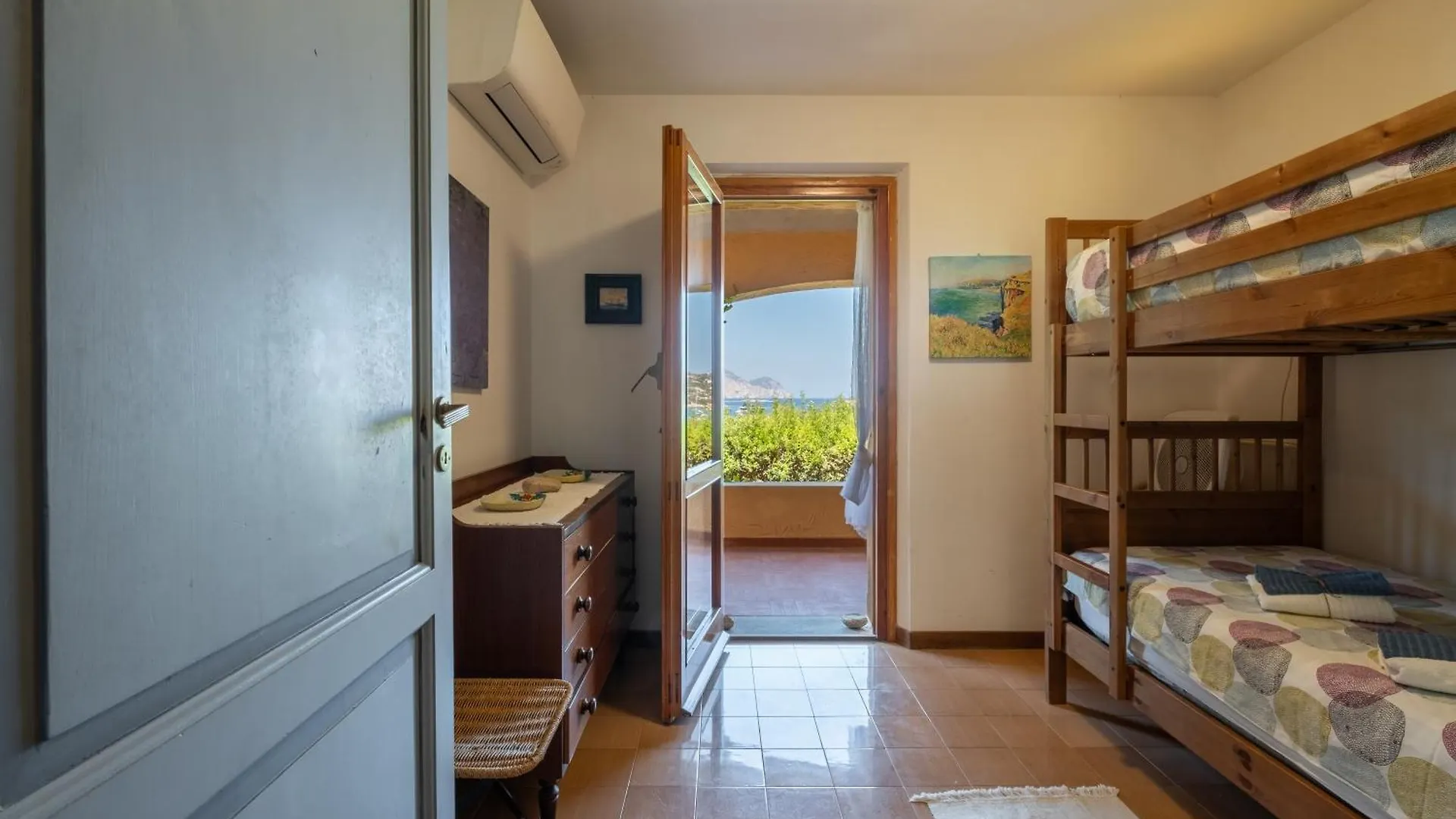 別荘 Villa La Torretta - Villa Sul Mare E Spiaggia Privata ポルト・タヴェルナ