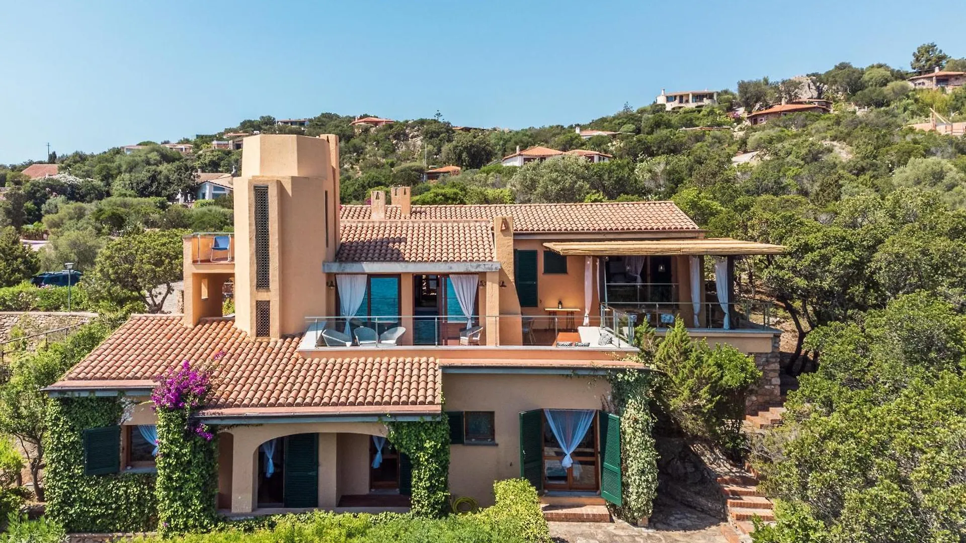 Villa La Torretta - Villa Sul Mare E Spiaggia Privata ポルト・タヴェルナ